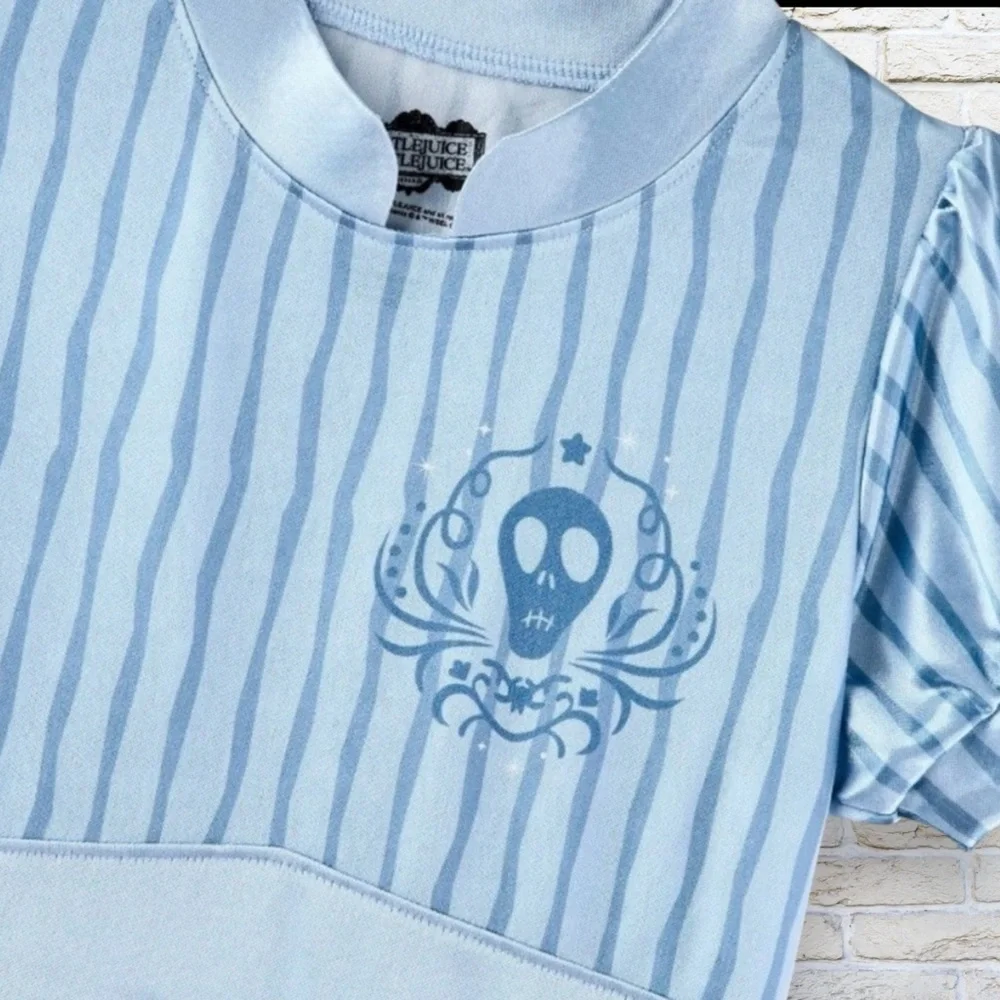 NWT Beetlejuice Astrid Dress-up nightgown blue size XS 4 / 5